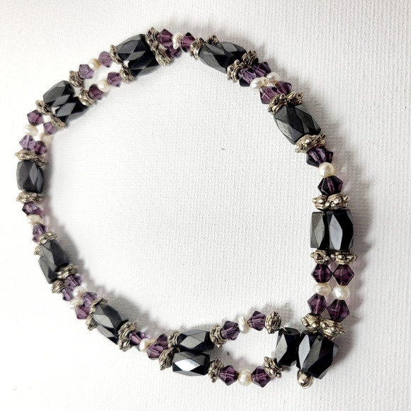 Magnetic Necklace - Picture 2 of 8